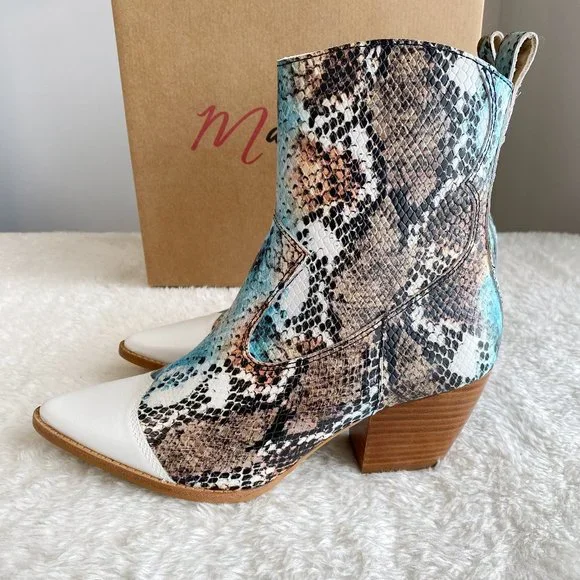 Matisse Desire Women's White-Multi Leather Bootie, Size 8.5M